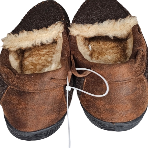 RockDove Tobacco Moccasin Style Tan Faux Fur Lined Slippers w Treads men's US 10 - Picture 4 of 9